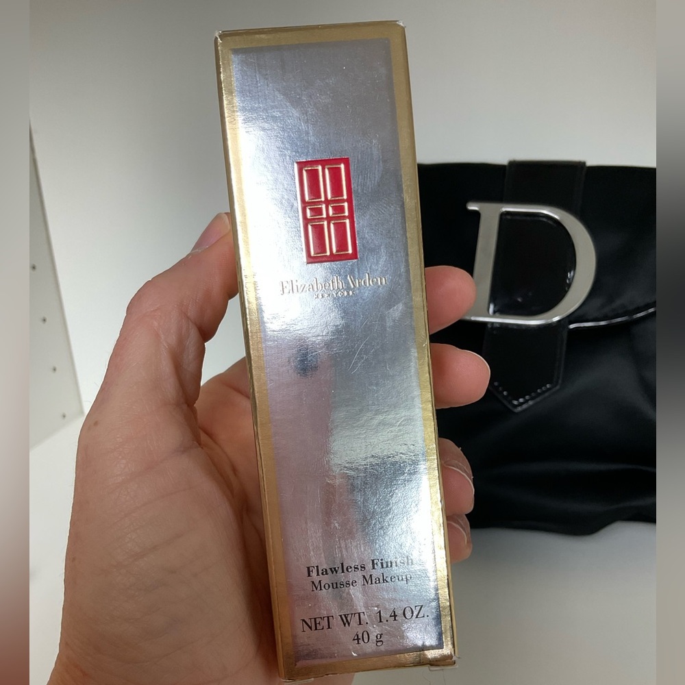 DIOR Bundle! & Makeup Mix! NEW! Retails over $150 - Picture 9 of 16